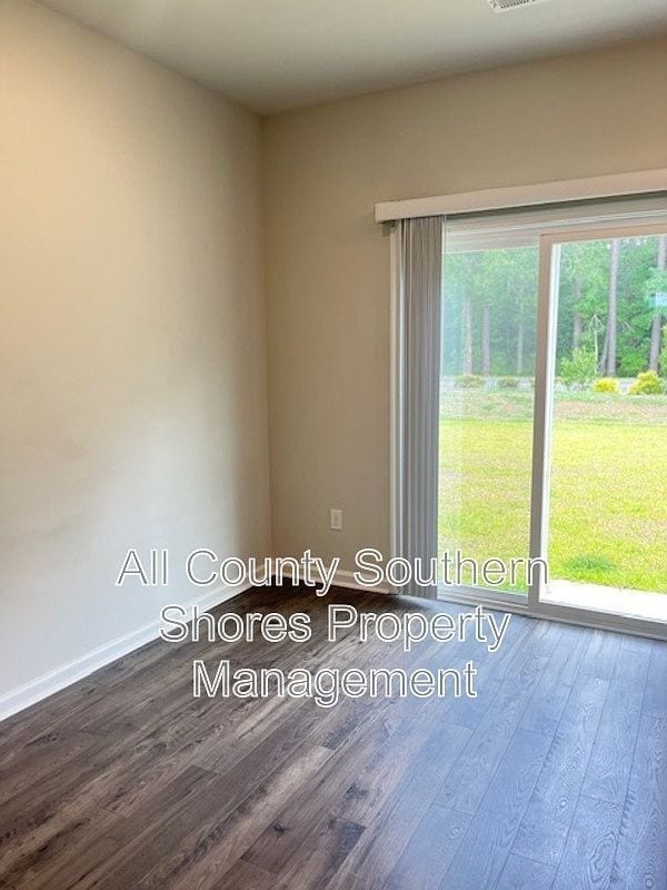 Photo - 2879 Pegasus Pl