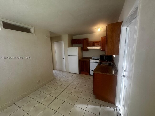 Photo - 2228 Grant St Unidad 4