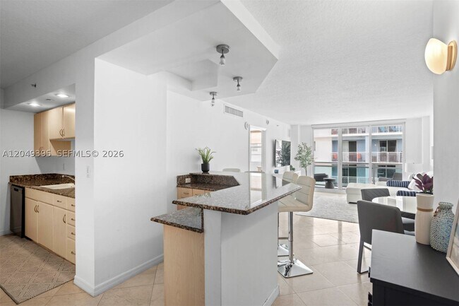 Photo - 6917 Collins Ave Unit 1512