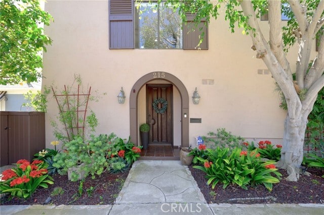 Photo - 215 Monterey Dr