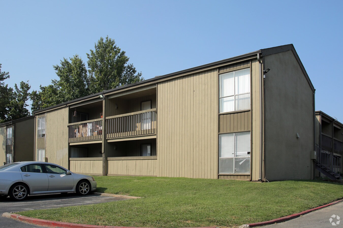 Midtown Flats - Midtown Flats Apartments