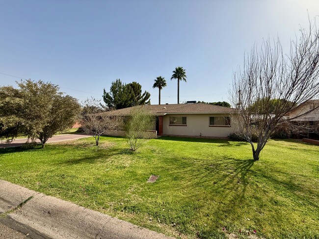 Photo - 3945 E Heatherbrae Dr Casa