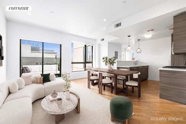 Photo - 186 Putnam Ave