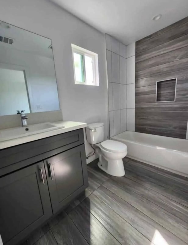 Photo - 1228 Normandie Ave