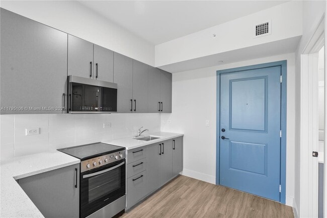 Photo - 1536 NW 15th Ave