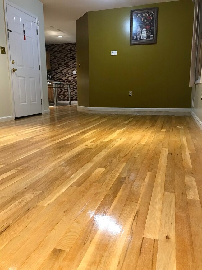 Photo - 165 Grant Ave Unit 1