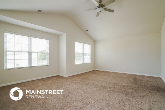 Photo - 300 Gourd St