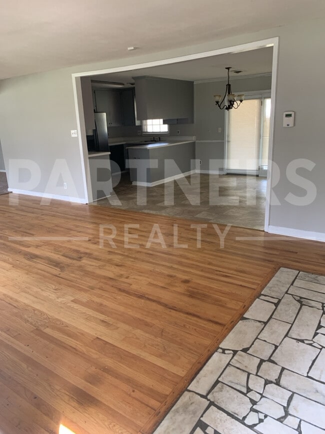 Photo - 3333 Carter Hill Rd