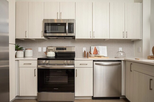 Photo - 1690 North Loop