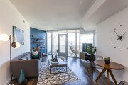 Studio, 1 BA - 838 SF