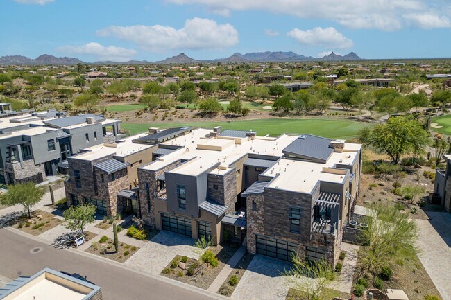 Building Photo - 37200 N Cave Creek Rd