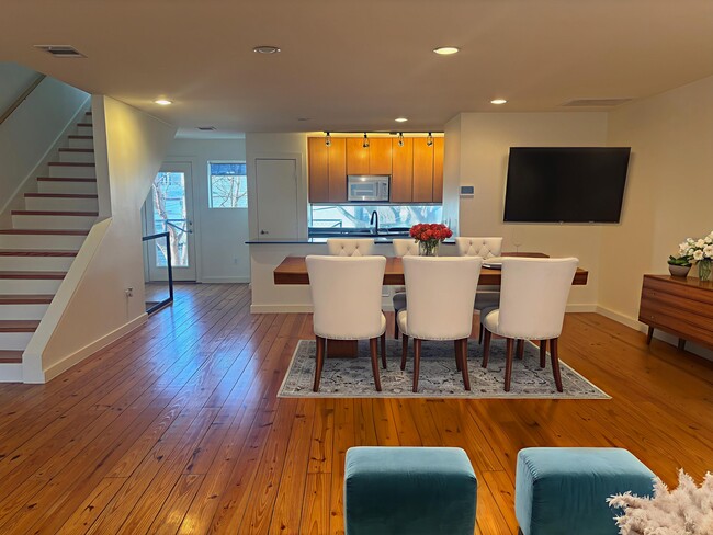 Photo - 4213 Dickason Ave