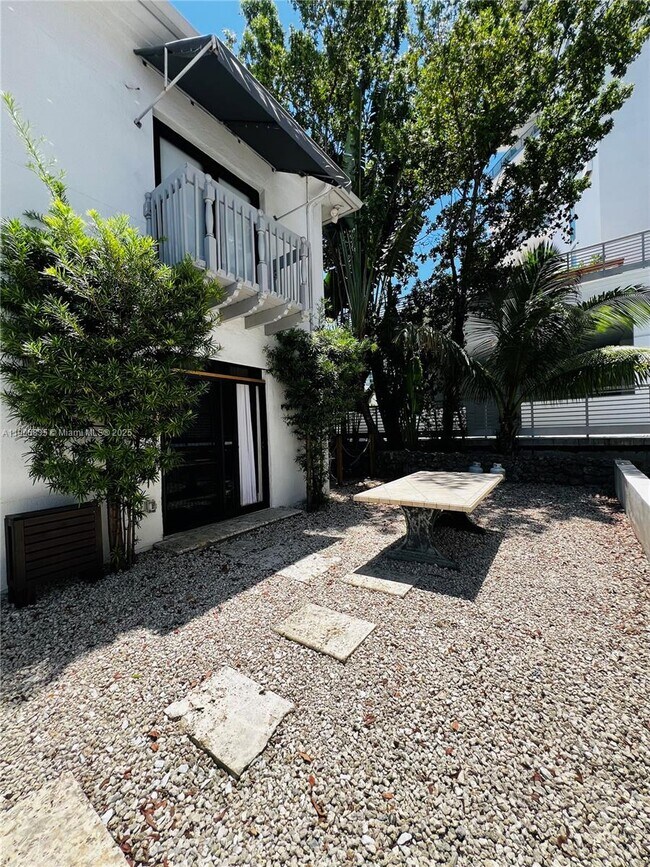 Photo - 1470 Lincoln Terrace Unit 2