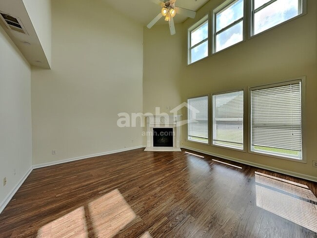 Photo - 3802 Uppark Dr