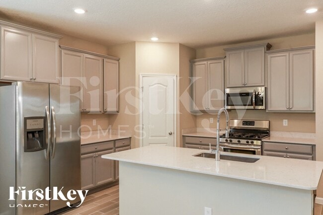 Photo - 263 Bloomfield Wy