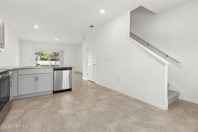 Photo - 7217 Sabal Ter