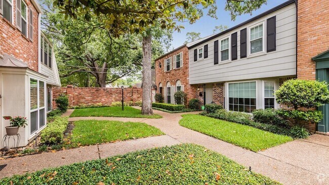 Building Photo - 12615 Huntingwick Dr Rental