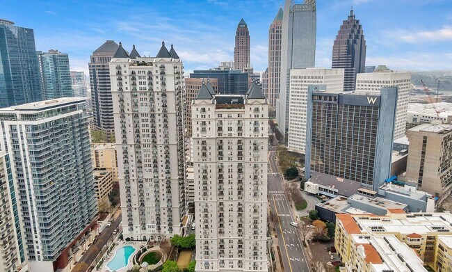 Photo - 1 bed Condo at Mayfair Tower