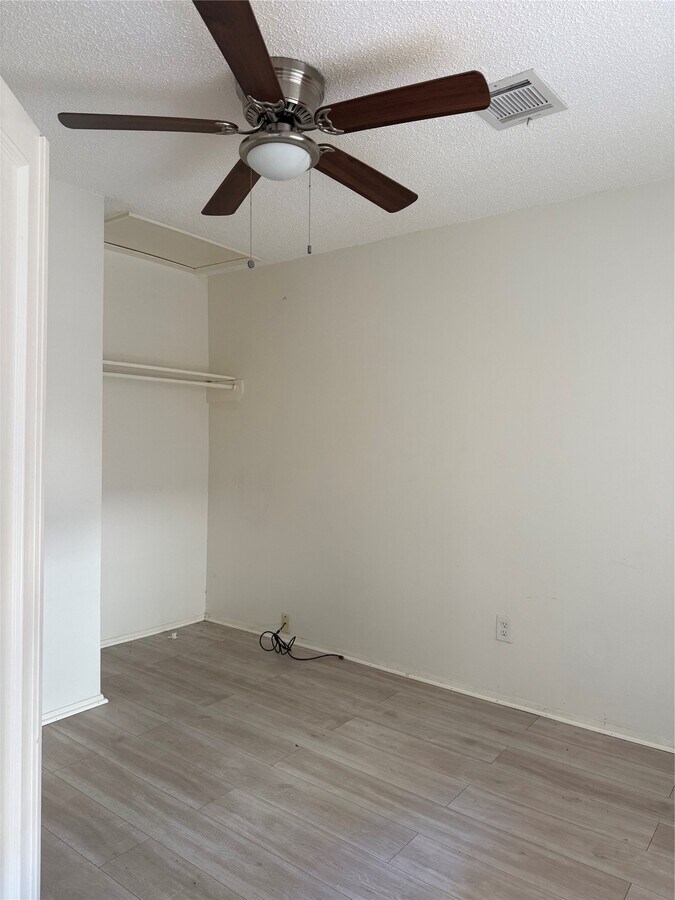 Photo - 12550 Newbrook Dr
