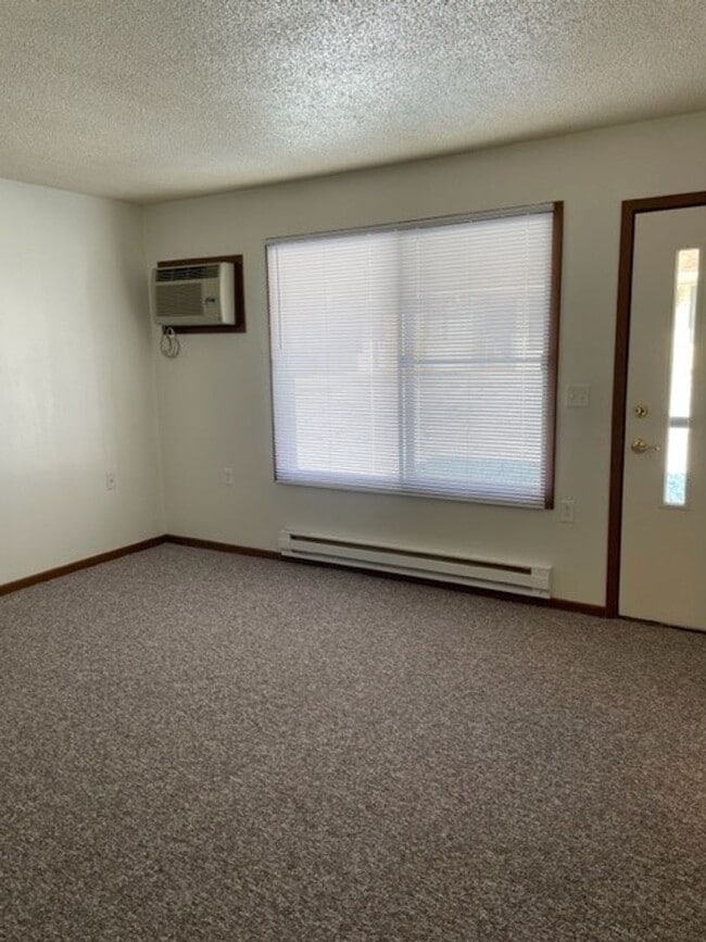 Photo - Lake Park Apartments