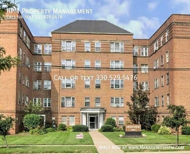 Building Photo - 3270 Warrensville Center Rd Unit F-305
