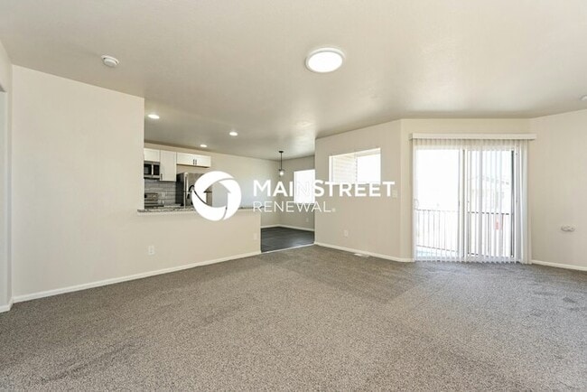 Photo - 3 Bedroom Pet-Friendly Home in DENVER, CO with Main Street Renewal