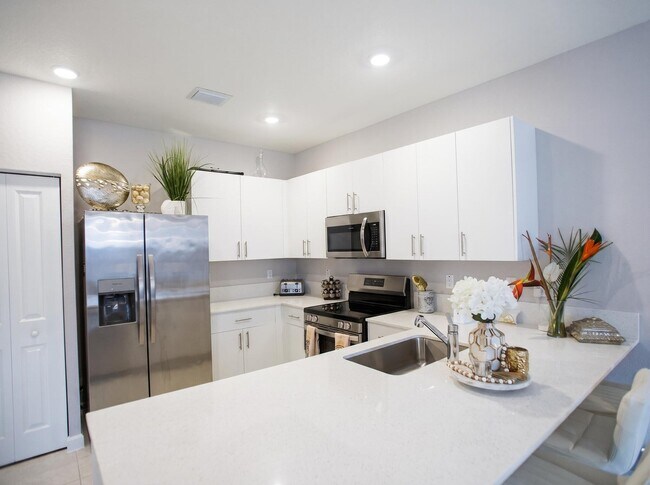 Photo - 11966 NW 46th St
