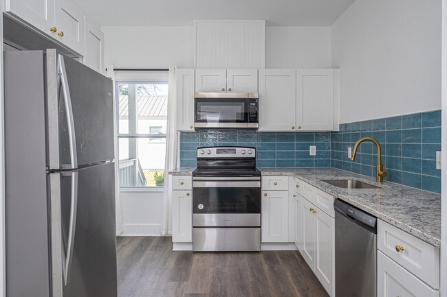 Photo - 637 E Anderson St