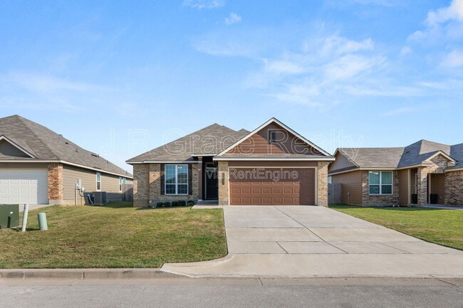 Photo - 3821 Centerfire Rd