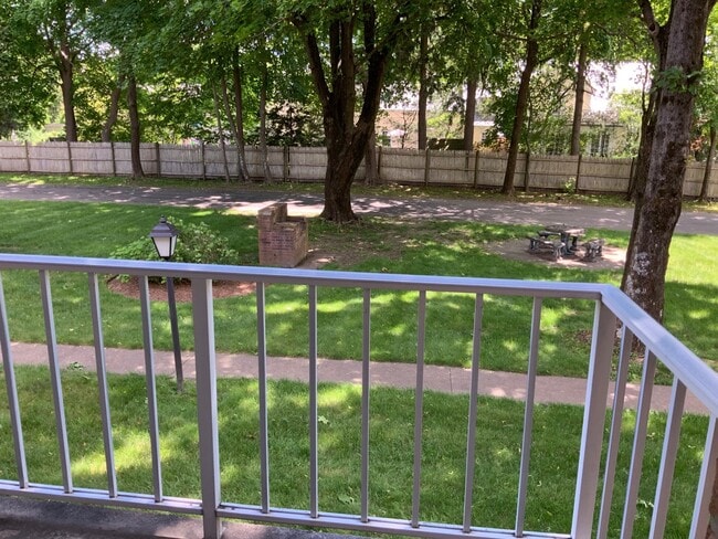 Photo - 121 North St Unit 3