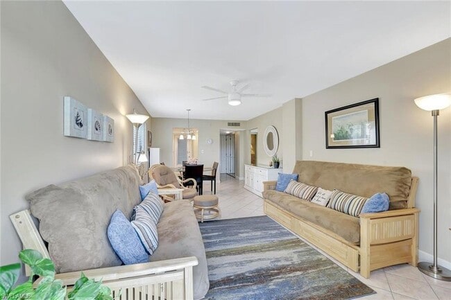 Photo - 1300 Gulf Shore Blvd N Unidad 410