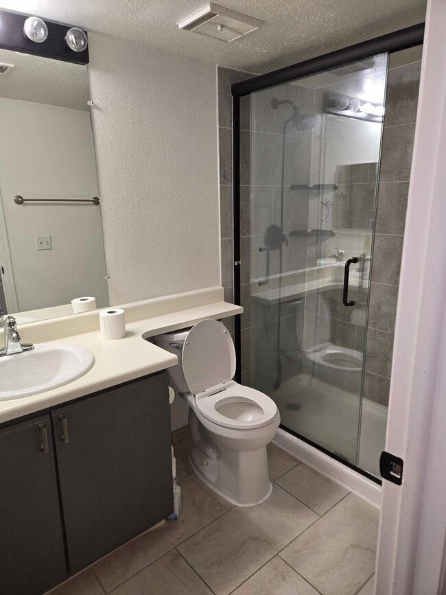 Photo - 2575 S Syracuse Way