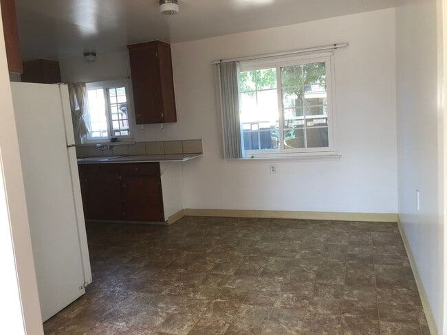 Photo - 2366-2368 Patricia Dr Unit 2368