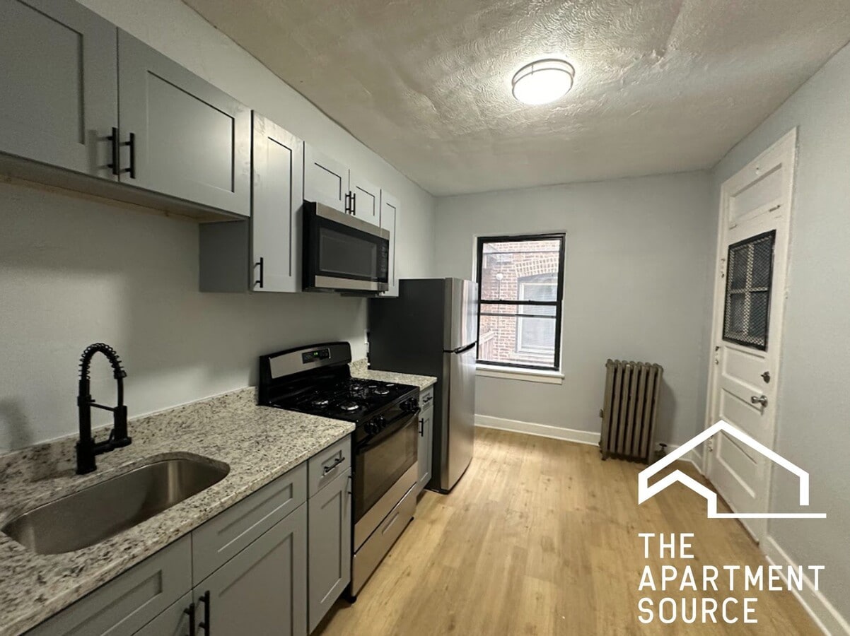 Photo - 1025 E Hyde Park Blvd Unit 2s