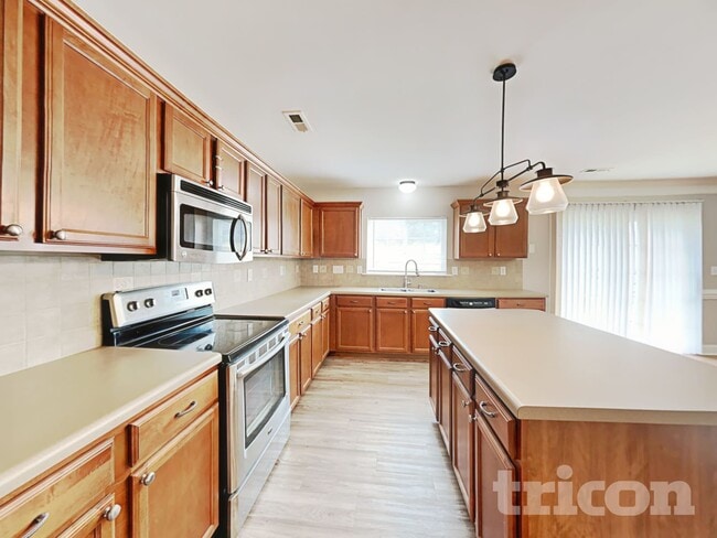 Photo - 4355 Stone Mountain Dr