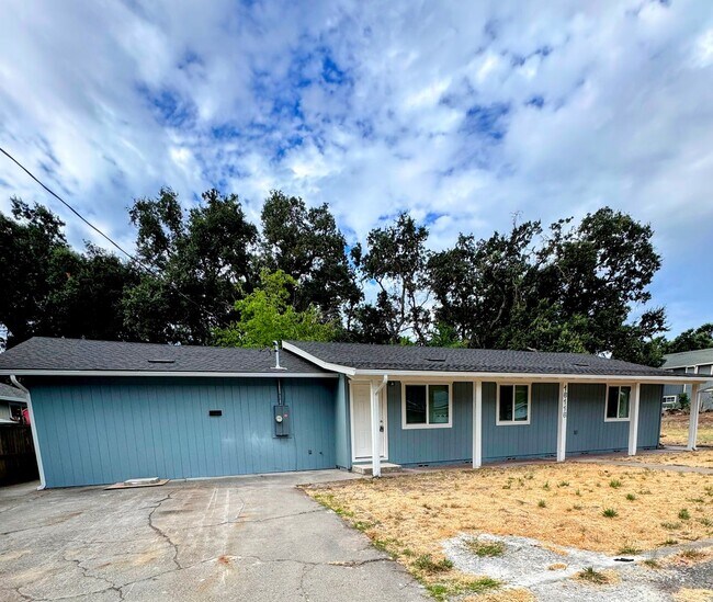 16116 Mistletoe Ln Unit 1