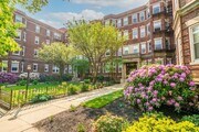 98-102 Queensberry St