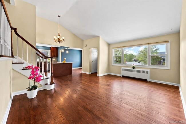 44 Bruce Ln