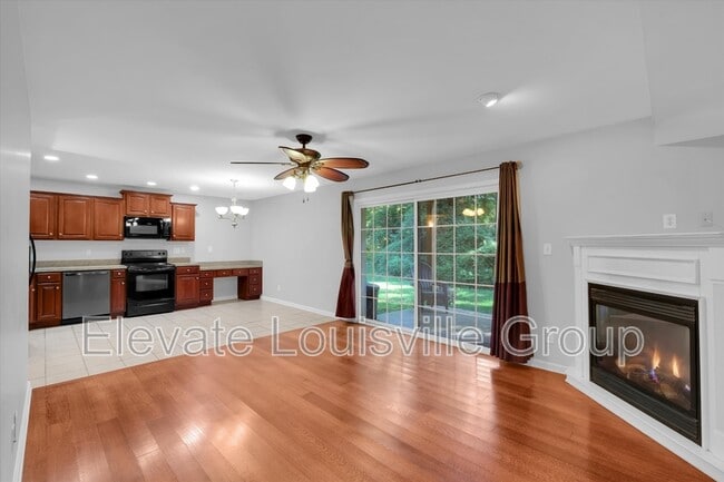 Building Photo - 739 N Hite Ave Unit #1