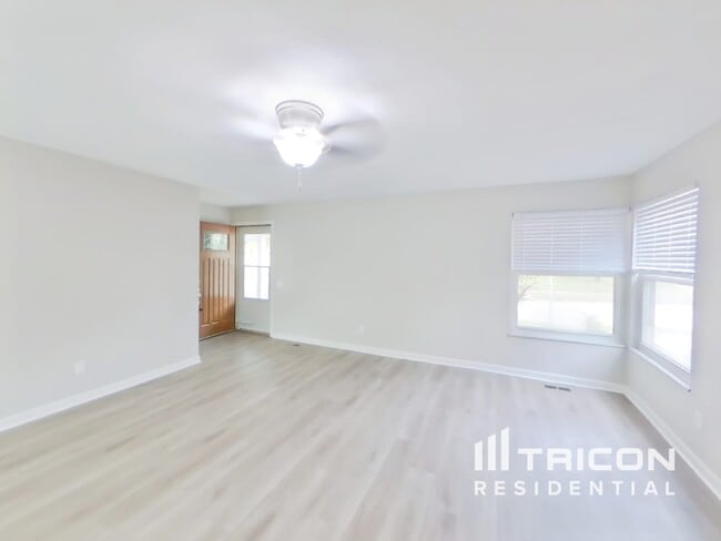 Photo - 2415 Sarthe Ct Casa