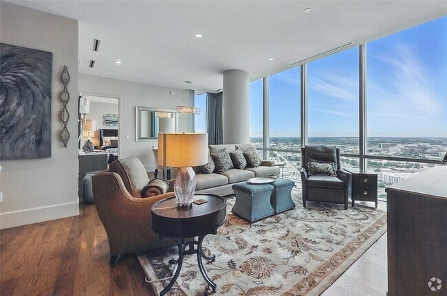 Building Photo - 1301 Throckmorton St Unit 2805 Rental