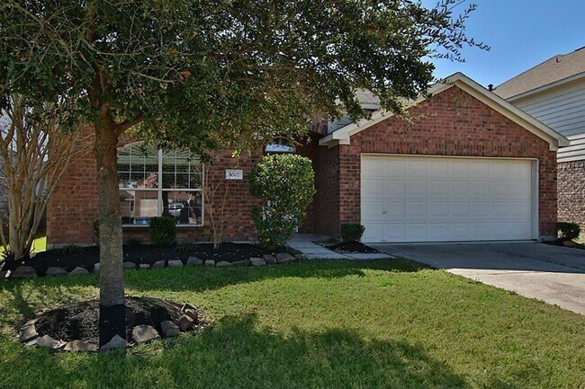 Photo - 5007 Bridgecrossing Ct House