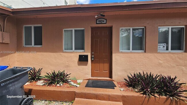 Photo - 1830 Monroe St Unit 1834