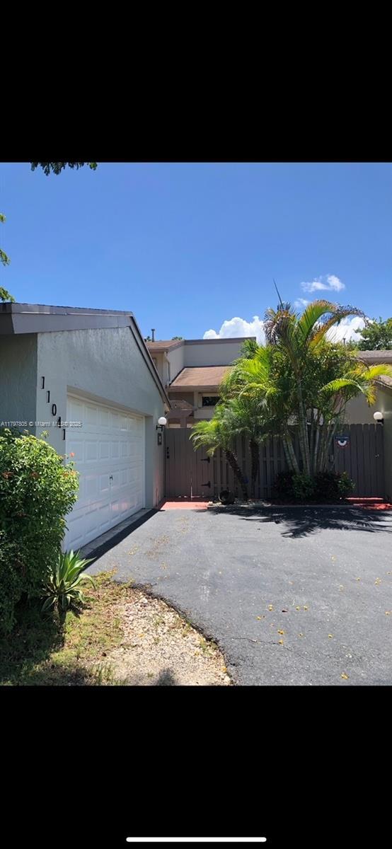 Photo - 11041 SW 113th Pl Townhome