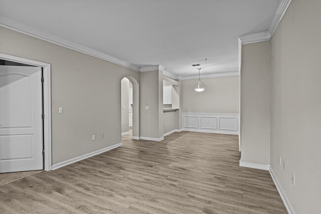 Photo - Creekside Corners