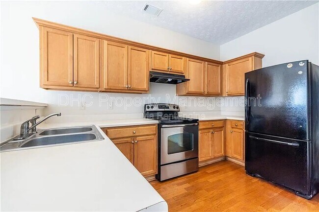 Photo - 1476 Ashley Way