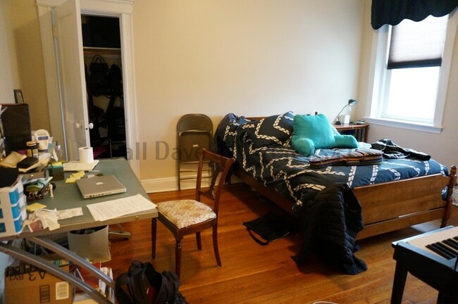 Building Photo - 1193 Commonwealth Avenue Unit 3