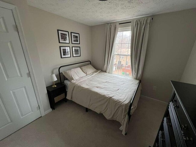 Photo - 442 Shady Glen Dr