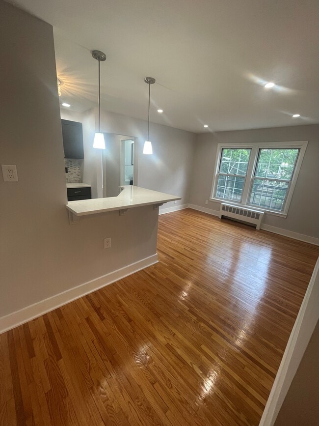 Photo - Forest Hill Terrace