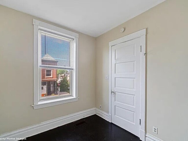 Photo - 2701 W 24th Pl